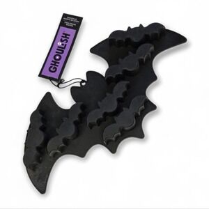 Black Bat-Shaped Silicone Ice Cube Trays Or Jello Shots Mold Halloween Party